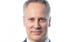 Anbud365: Kystrute-anskaffelse: Bruk markedsdialog, svindyrt med nullutslippskrav
